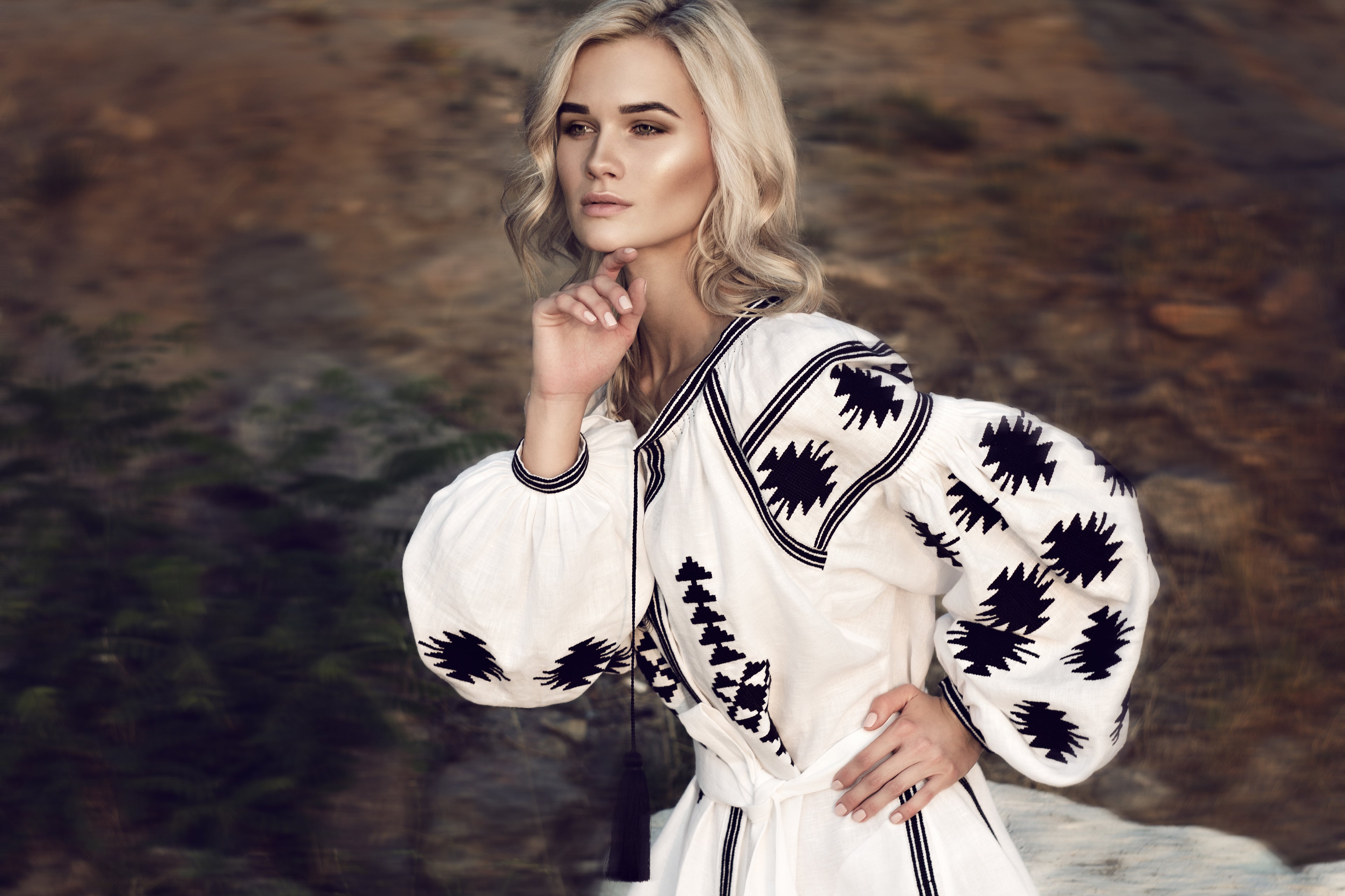 White Geometry embroidered caftan dress