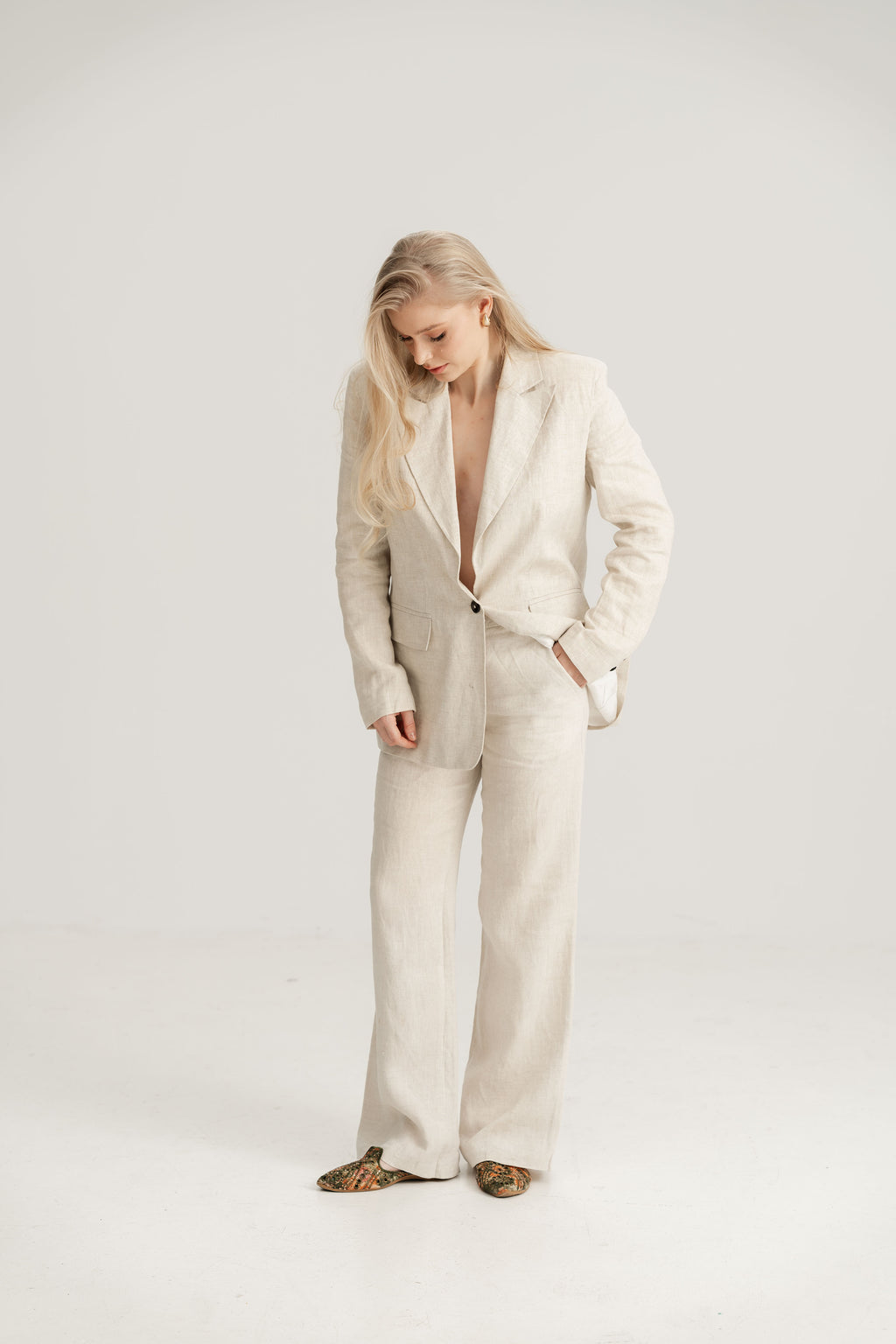 The Linen Suit