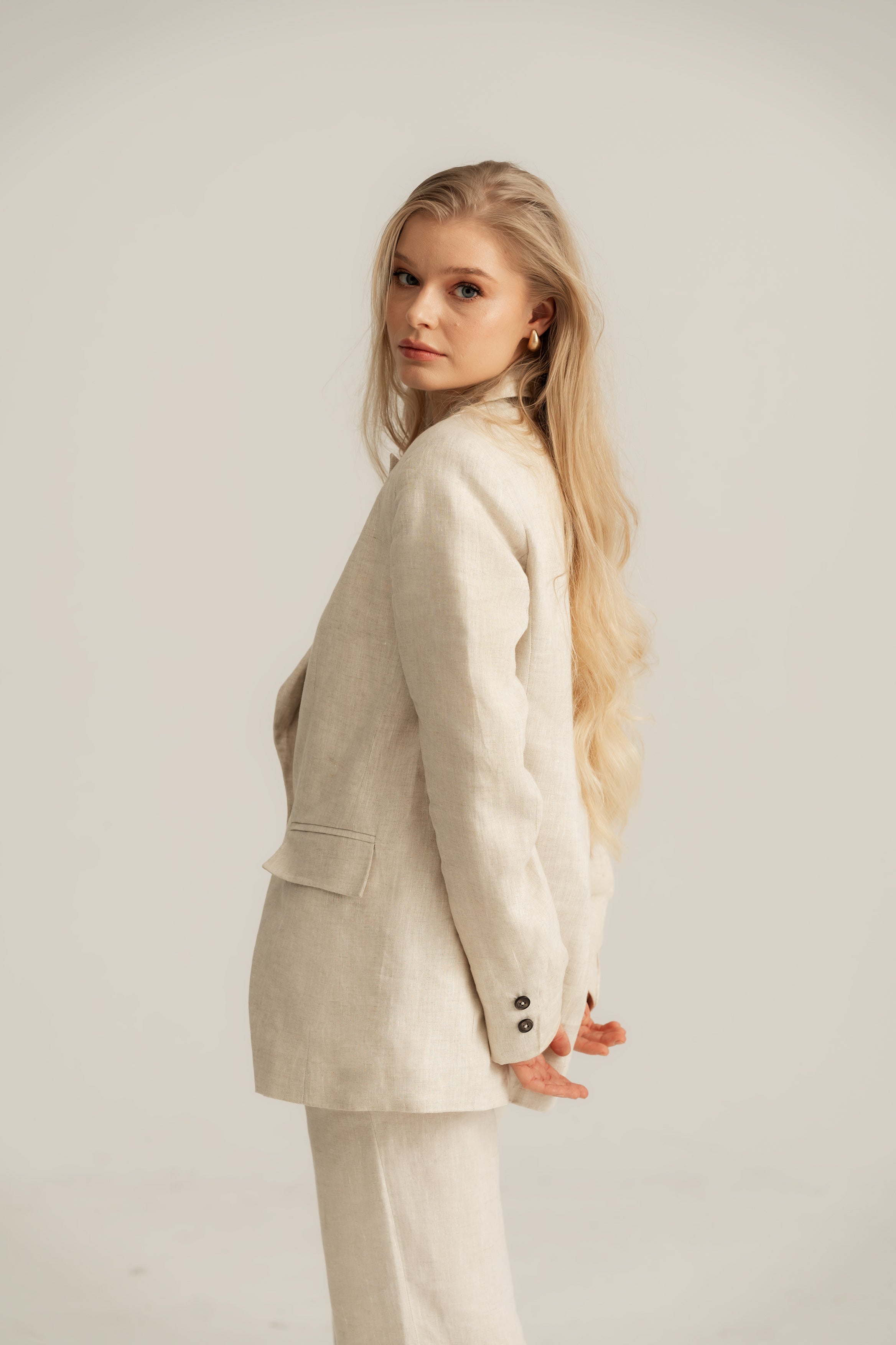 The Linen Suit