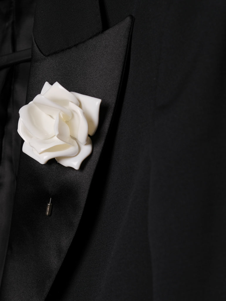 The White Flower Pin