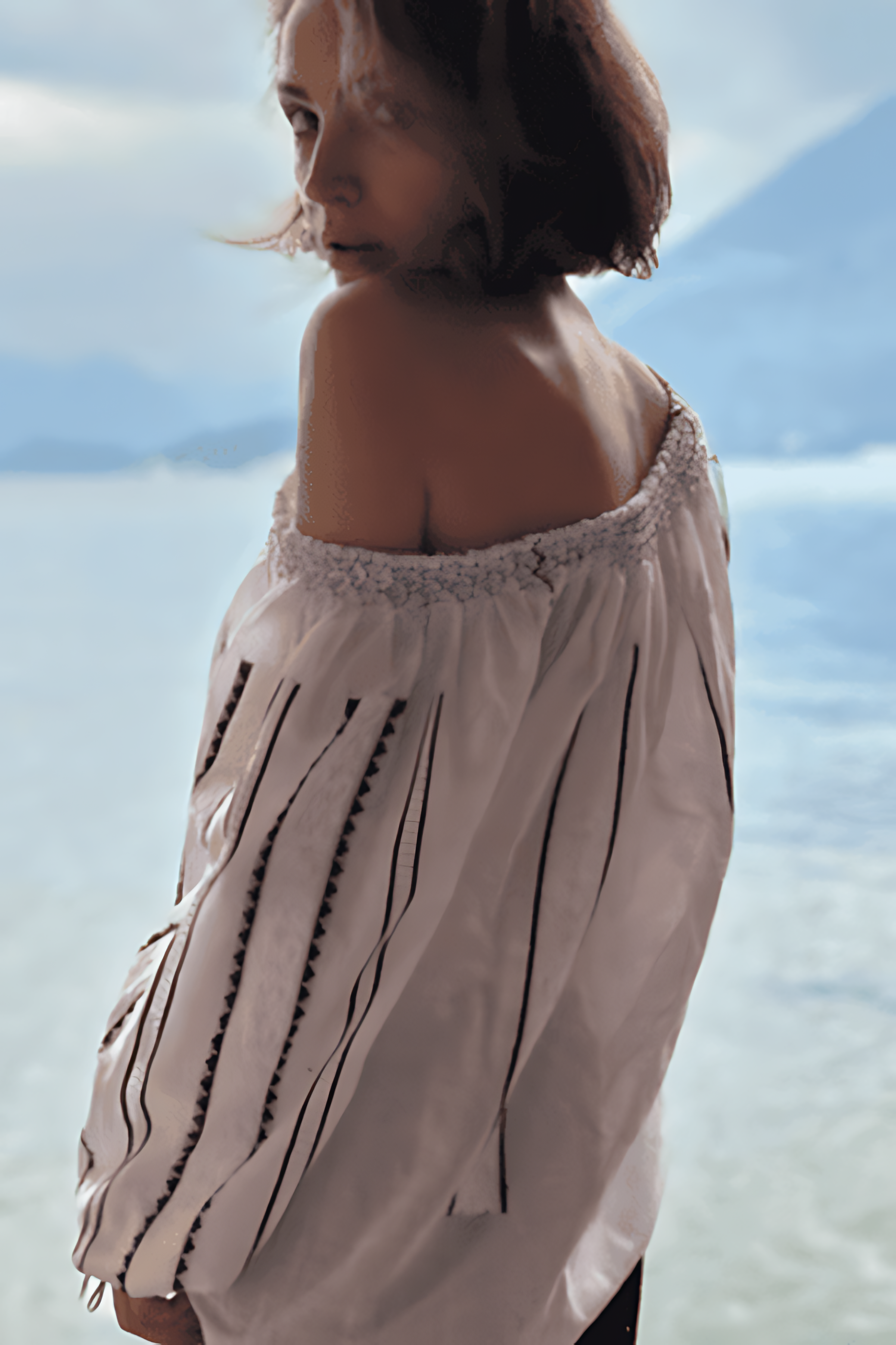 Handwoven Blouse in Black an White Embroidery