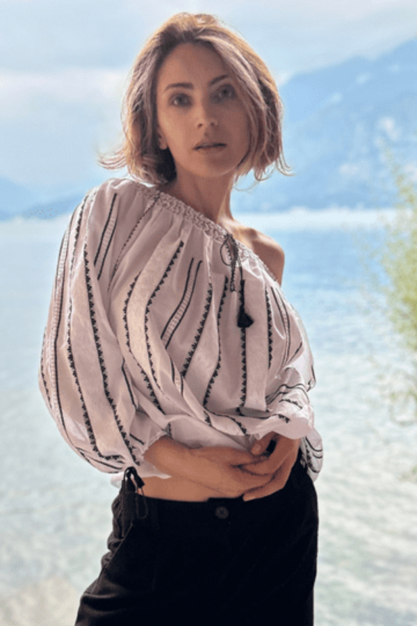 Handwoven Blouse in Black an White Embroidery
