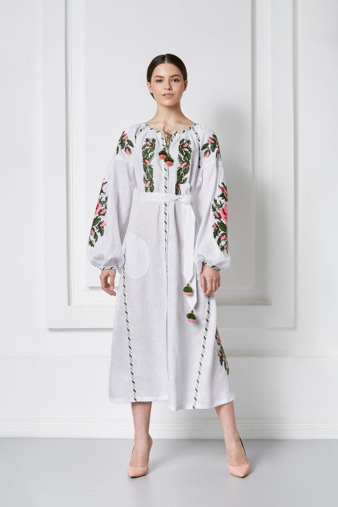 Rochie traditionala stilizata broderie florala Claire Chic