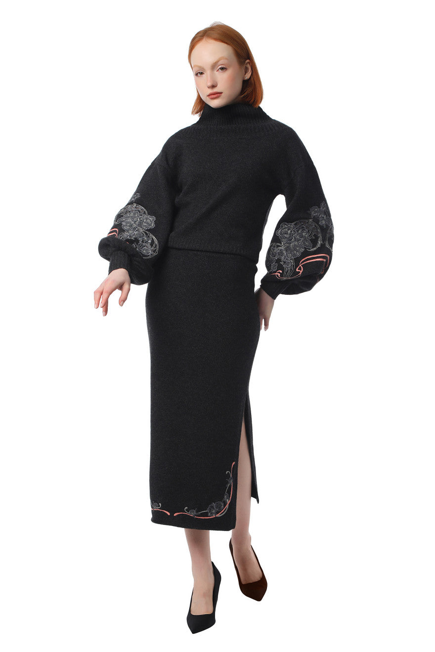 Peonies jumper with turtle neck in Graphite