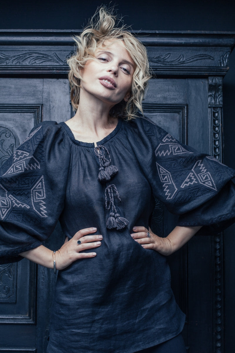 Black Orchid Linen Blouse – Hand-Embroidered Vyshyvanka