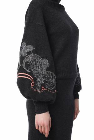 Boho Cashmere Cropped Jumper with Silk Peony Embroidery