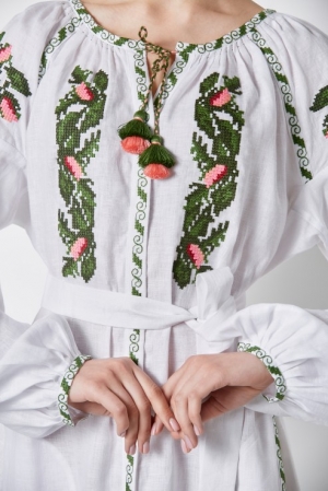 Rochie tunica Brodata cu Motive Florale Folclorice Foberini