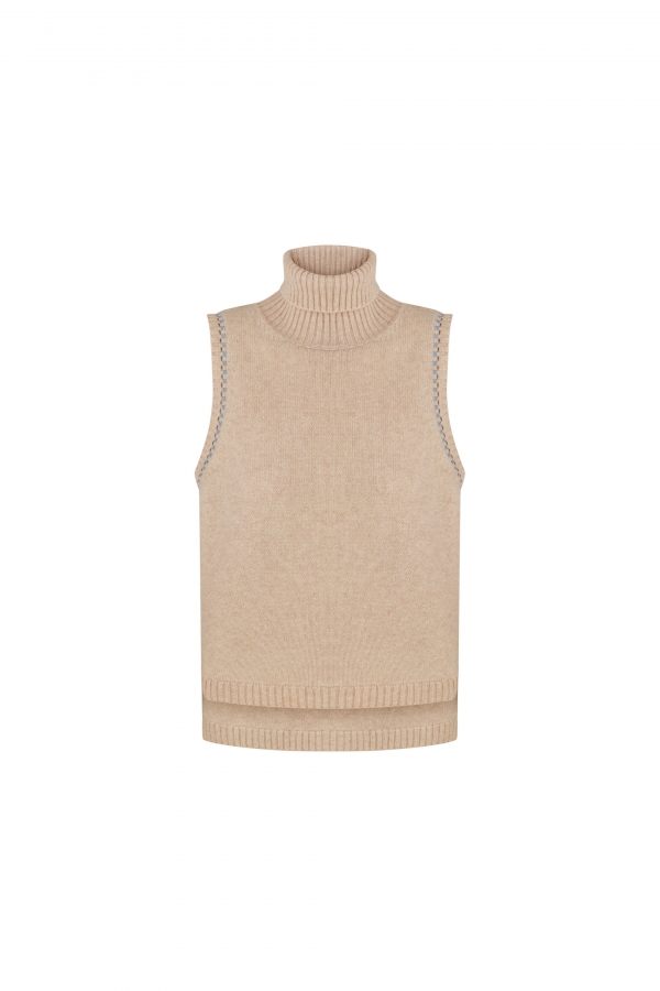 Hygge Bodywarmer in Natural Mongolia Cashmere