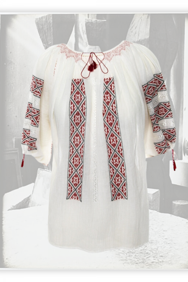 Short-Sleeved Traditional Romanian Blouse with Openwork Lace and Red 'Rooster's Comb' Embroidery Handmade by Artisans