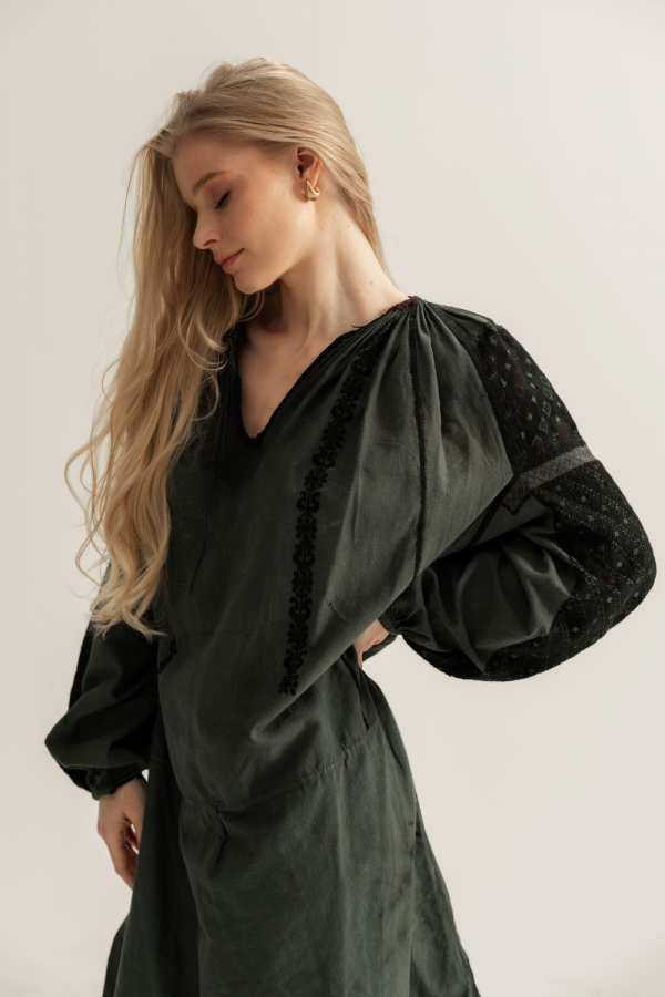 Vintage Long Romanian Blouse Reimagined – 70-Year-Old Traditional Embroidery Revived in Modern Black